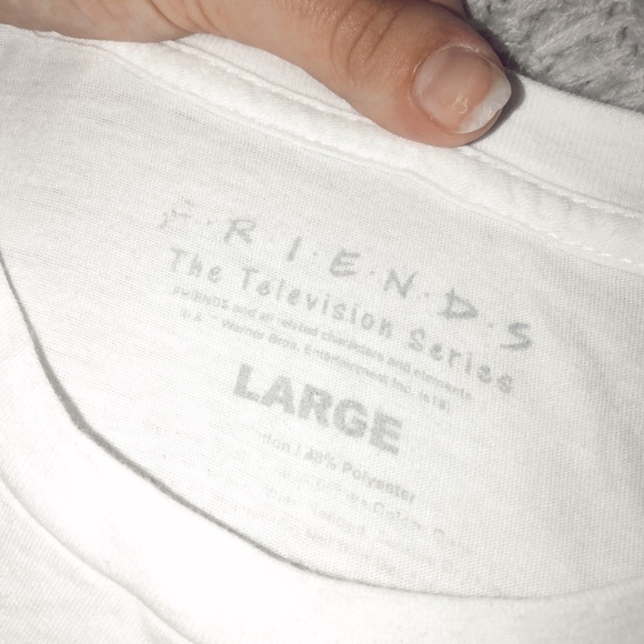 Friends Tee - Picture 2 of 4